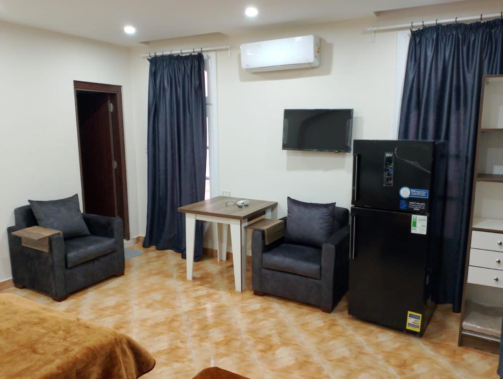 زافيرو التجمع الاول للعائلات فقط Families Only- ممنوع لسكان القاهره Appartement Le Caire